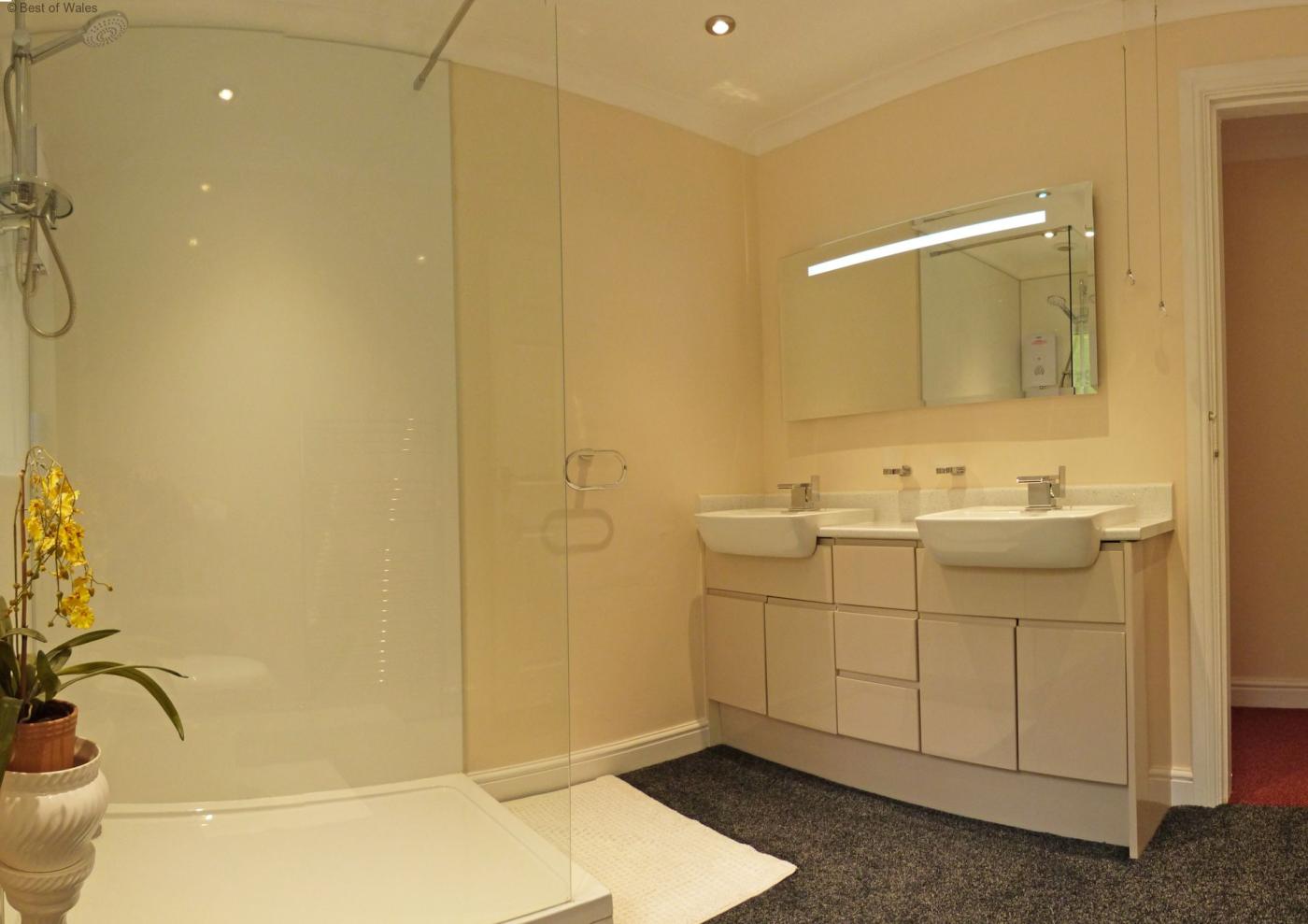 Property image 20 for HC264435