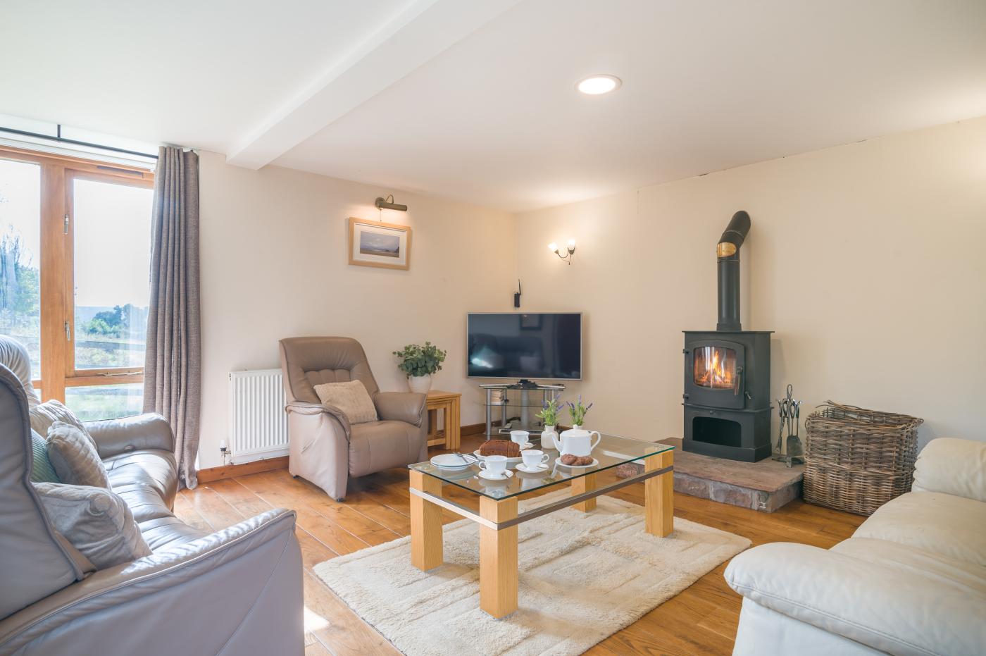 Property image 3 for HC7557