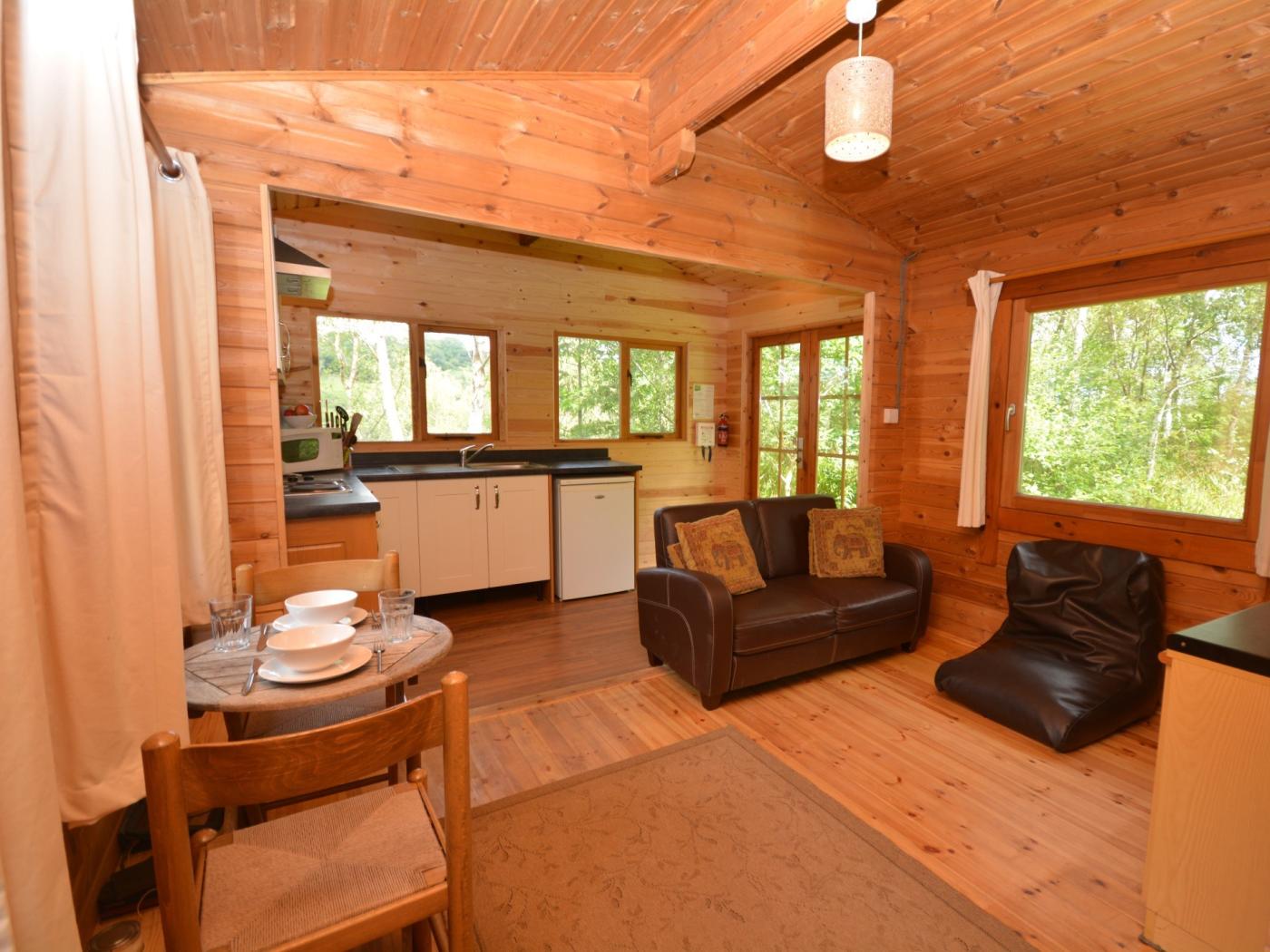 Property image 3 for HC2147