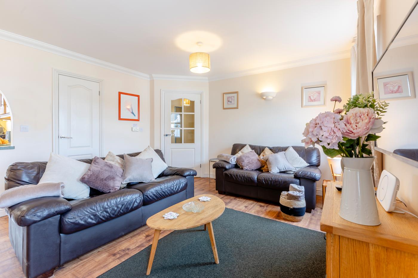 Property image 2 for HC254117