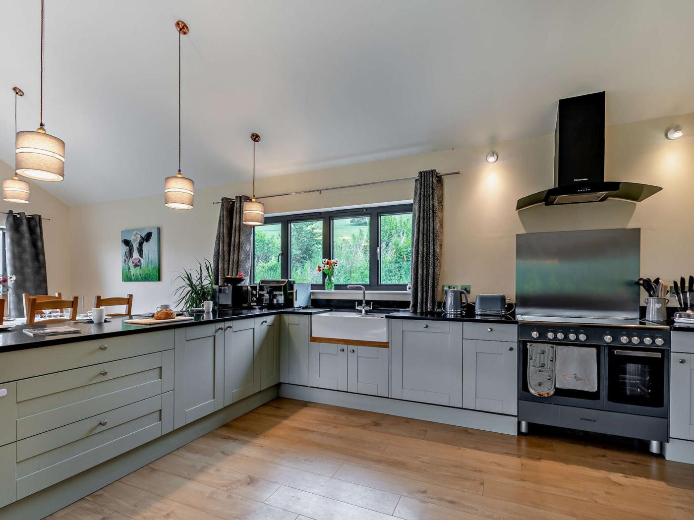 Property image 3 for HC87003