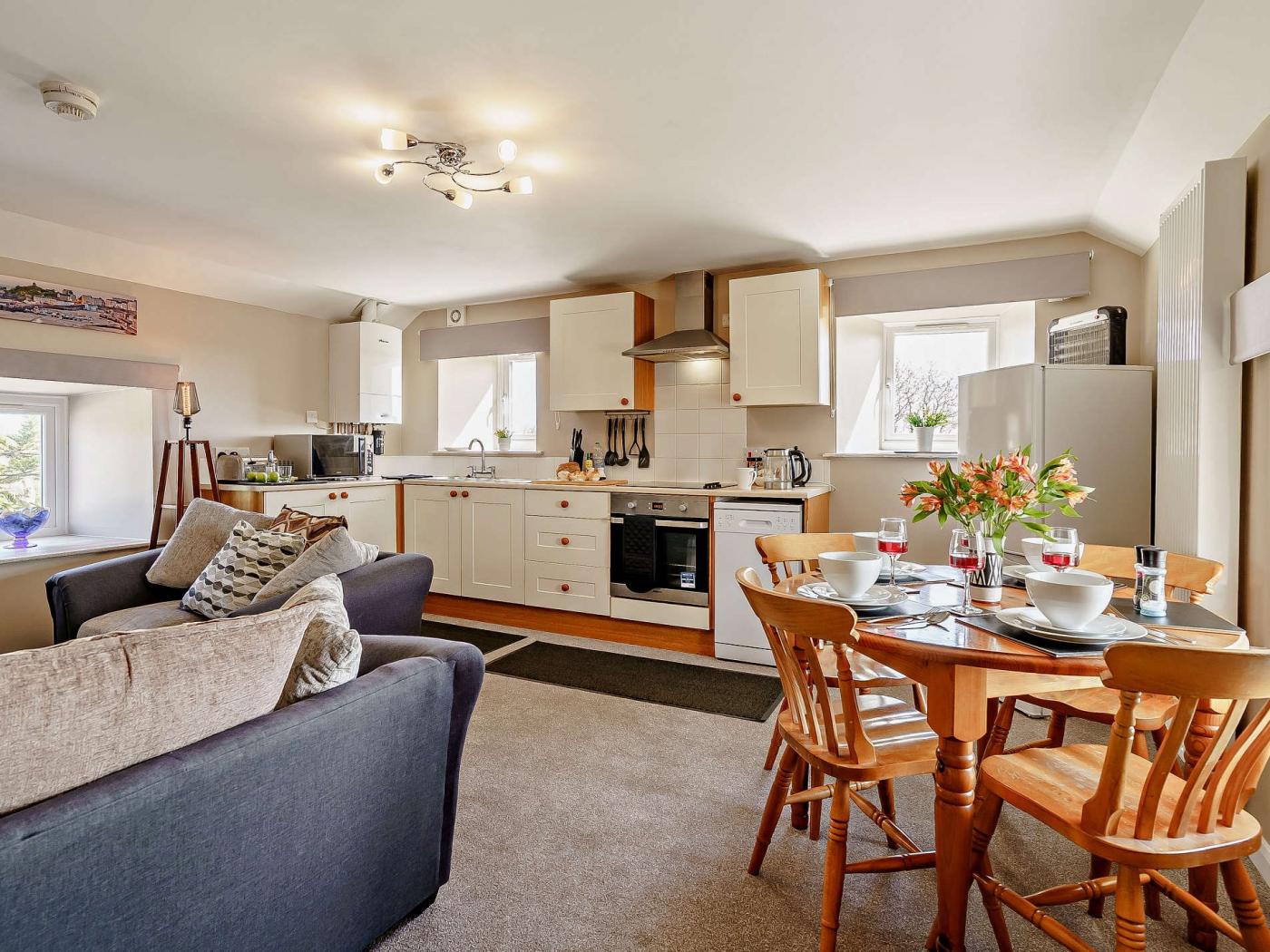 3 Bedroom Apartment in Cosheston
