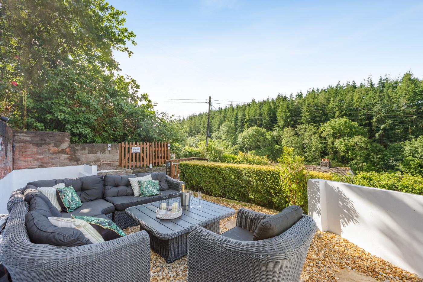 4 Bedroom Cottage in Weare Giffard