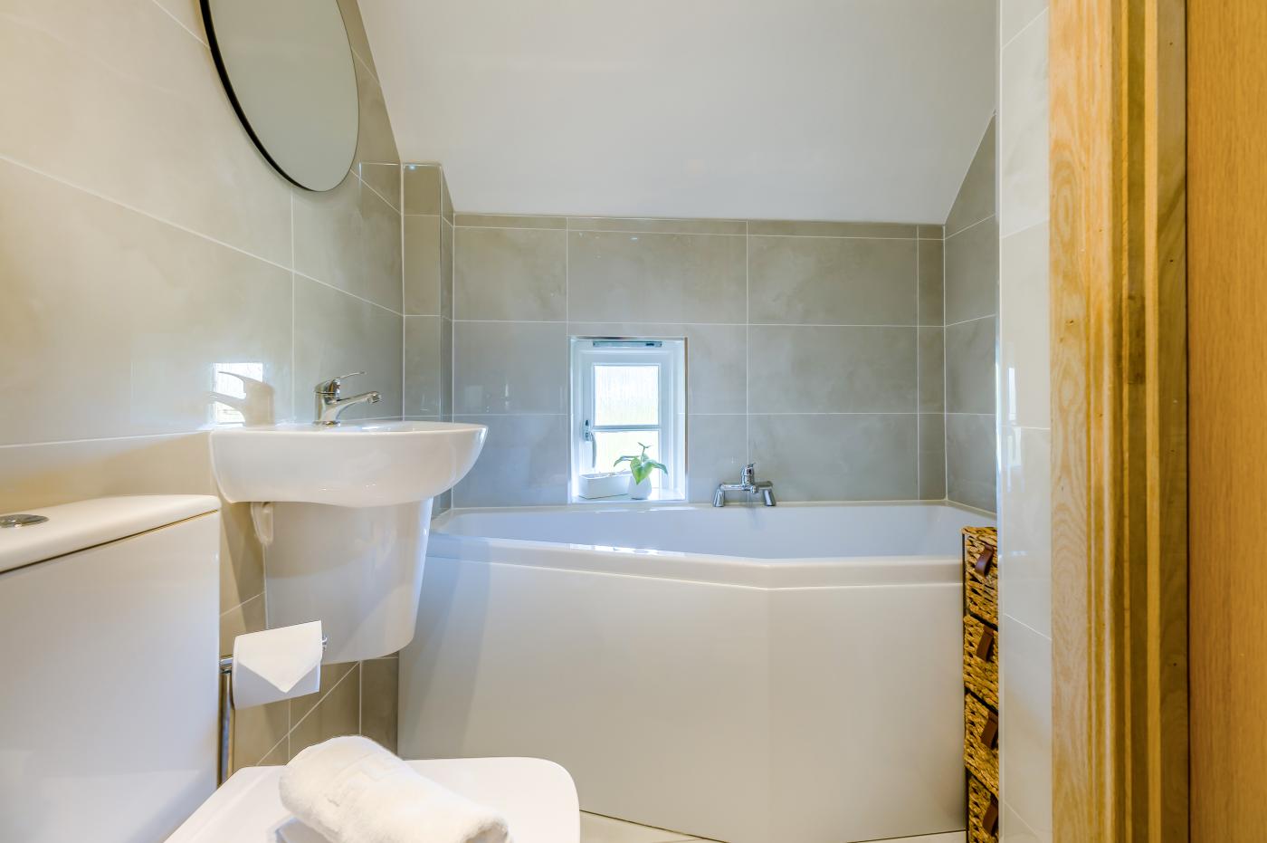 Property image 21 for HC77990