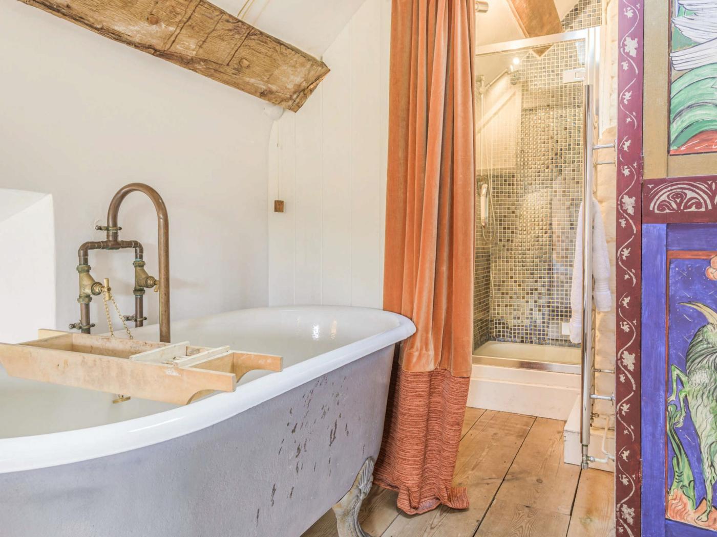 Property image 12 for HC48082