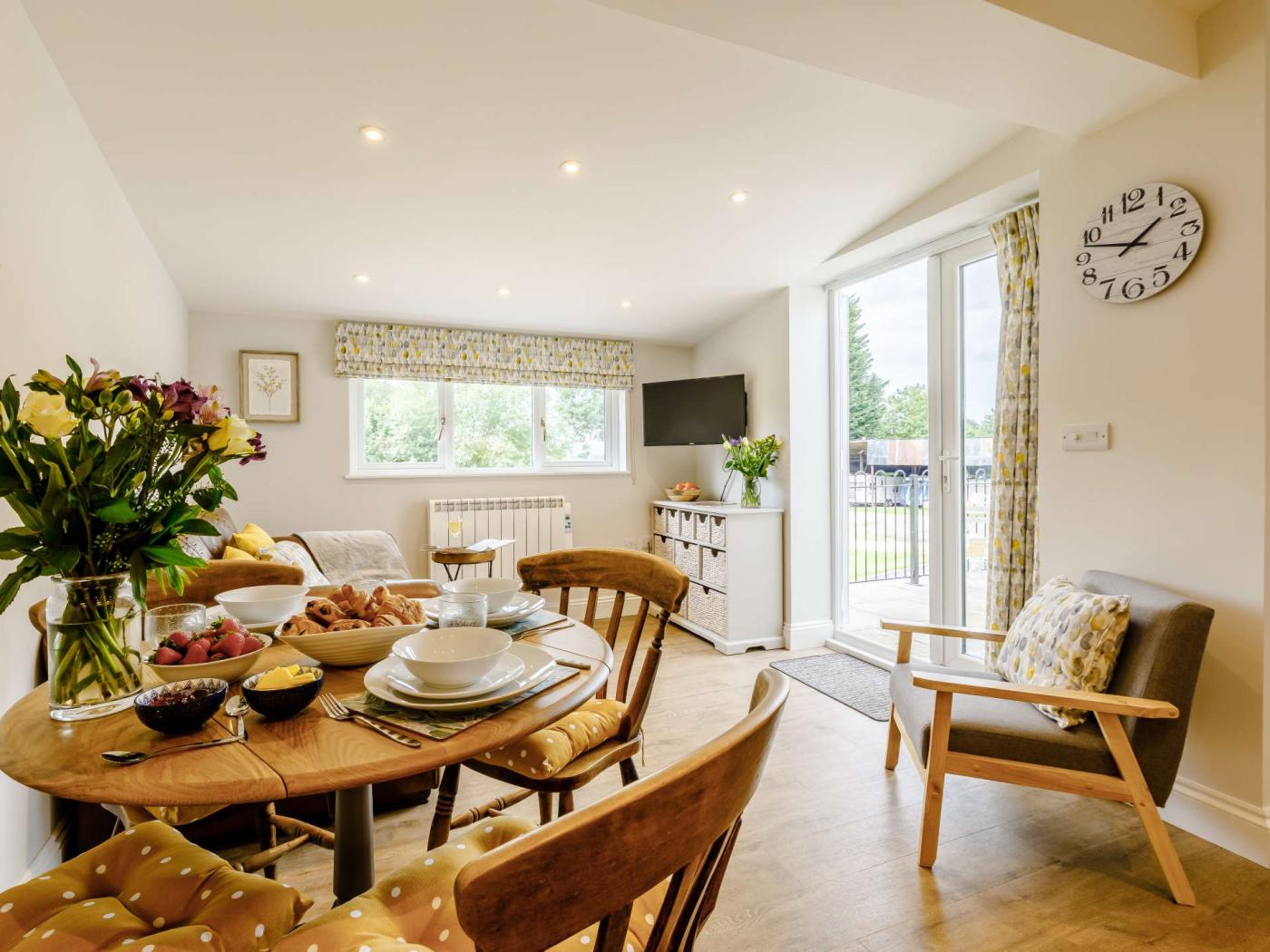 2 Bedroom Cottage in Taunton