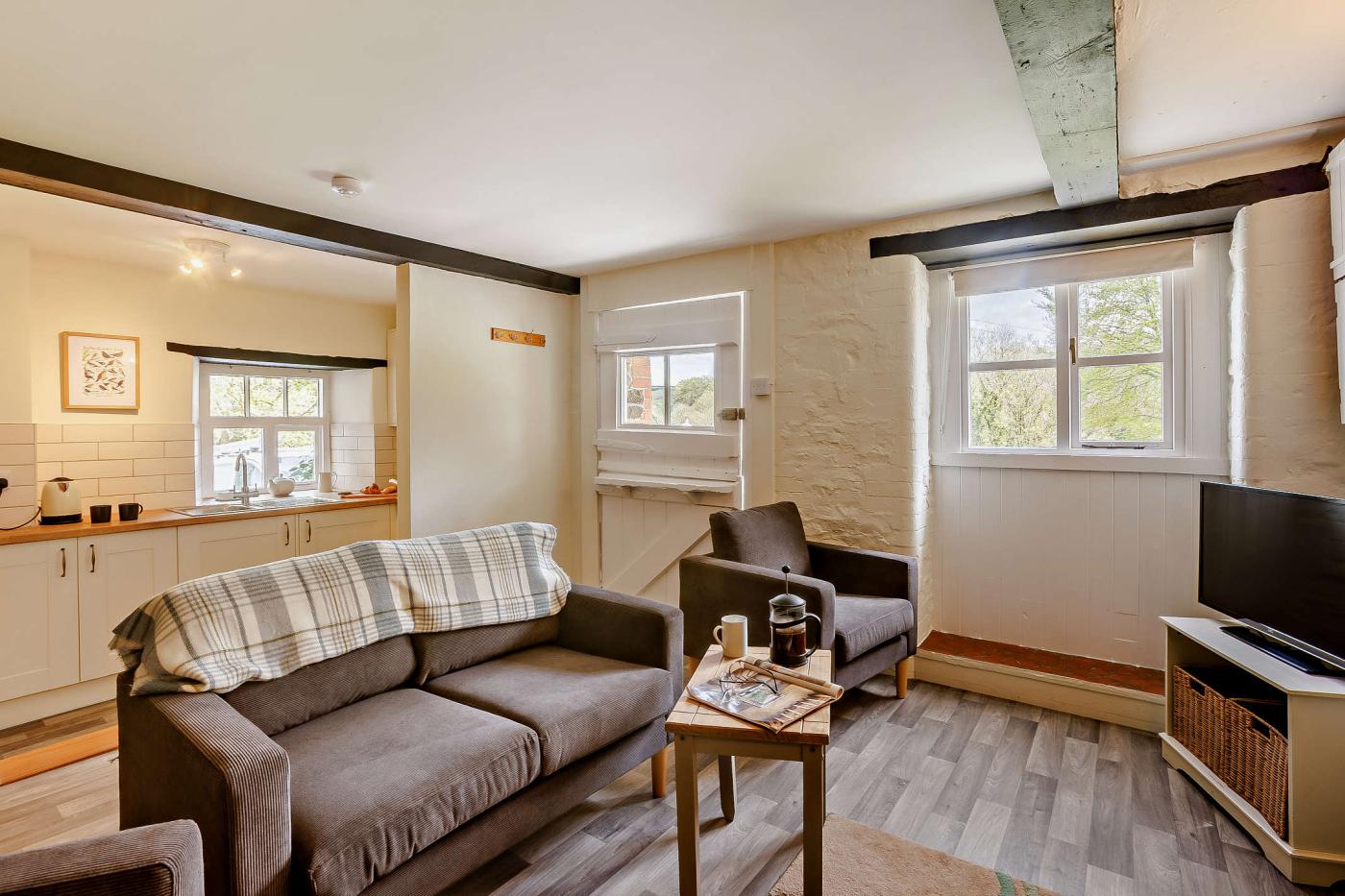 2 Bedroom Cottage in Thornbury