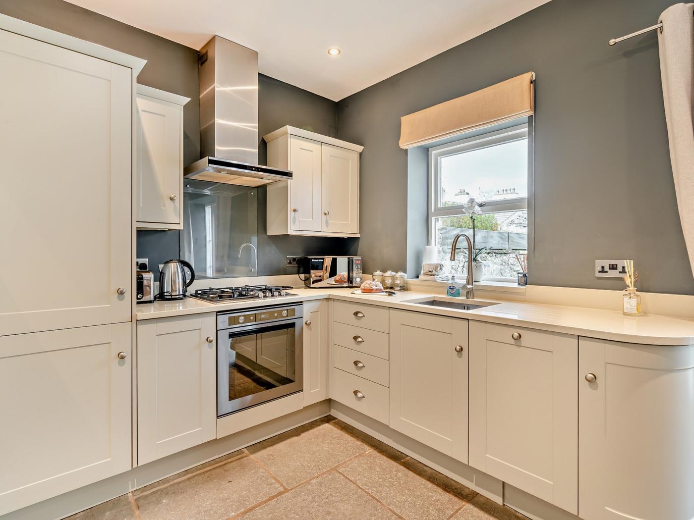Property image 2 for HC83546