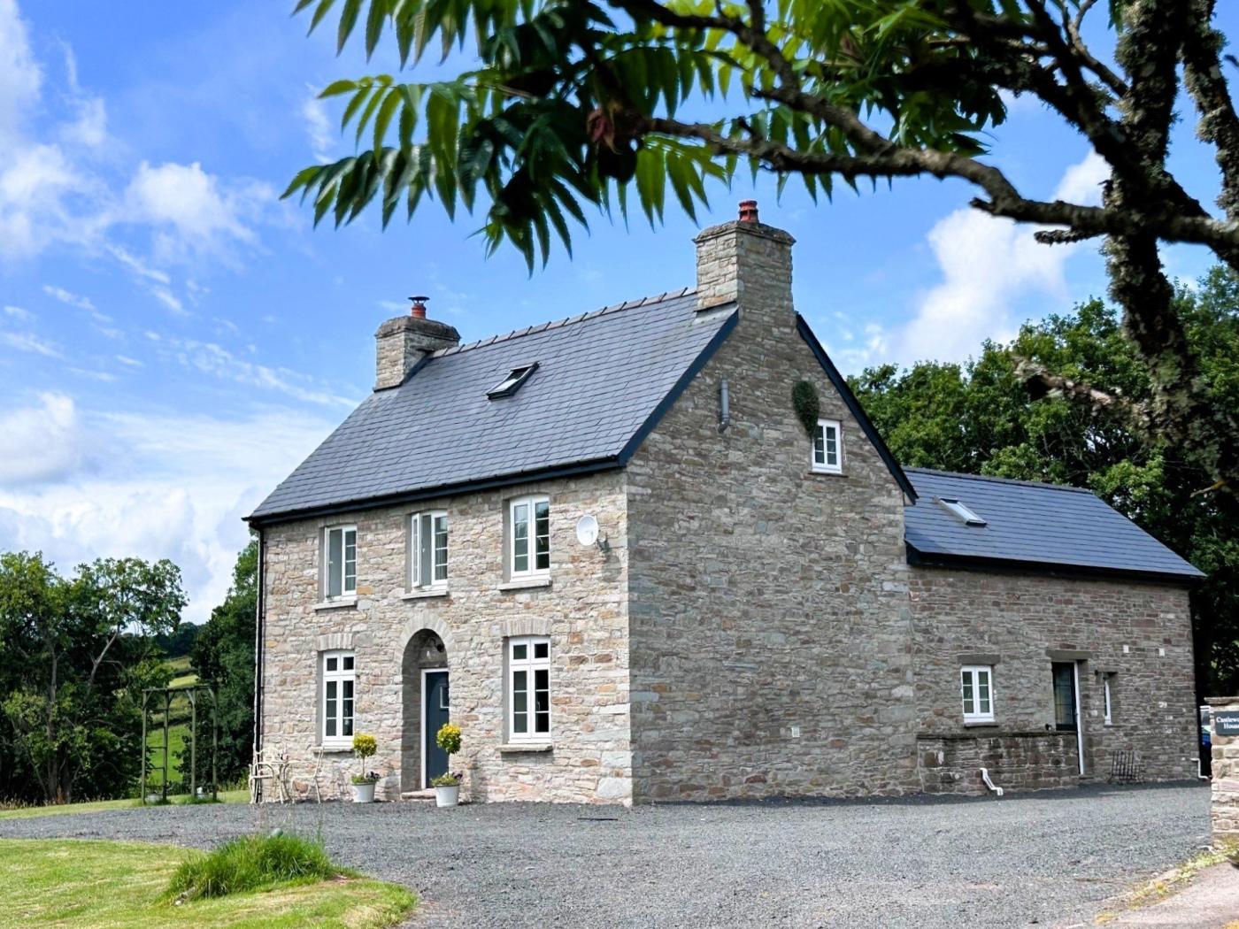 Property image 1 for HC93680