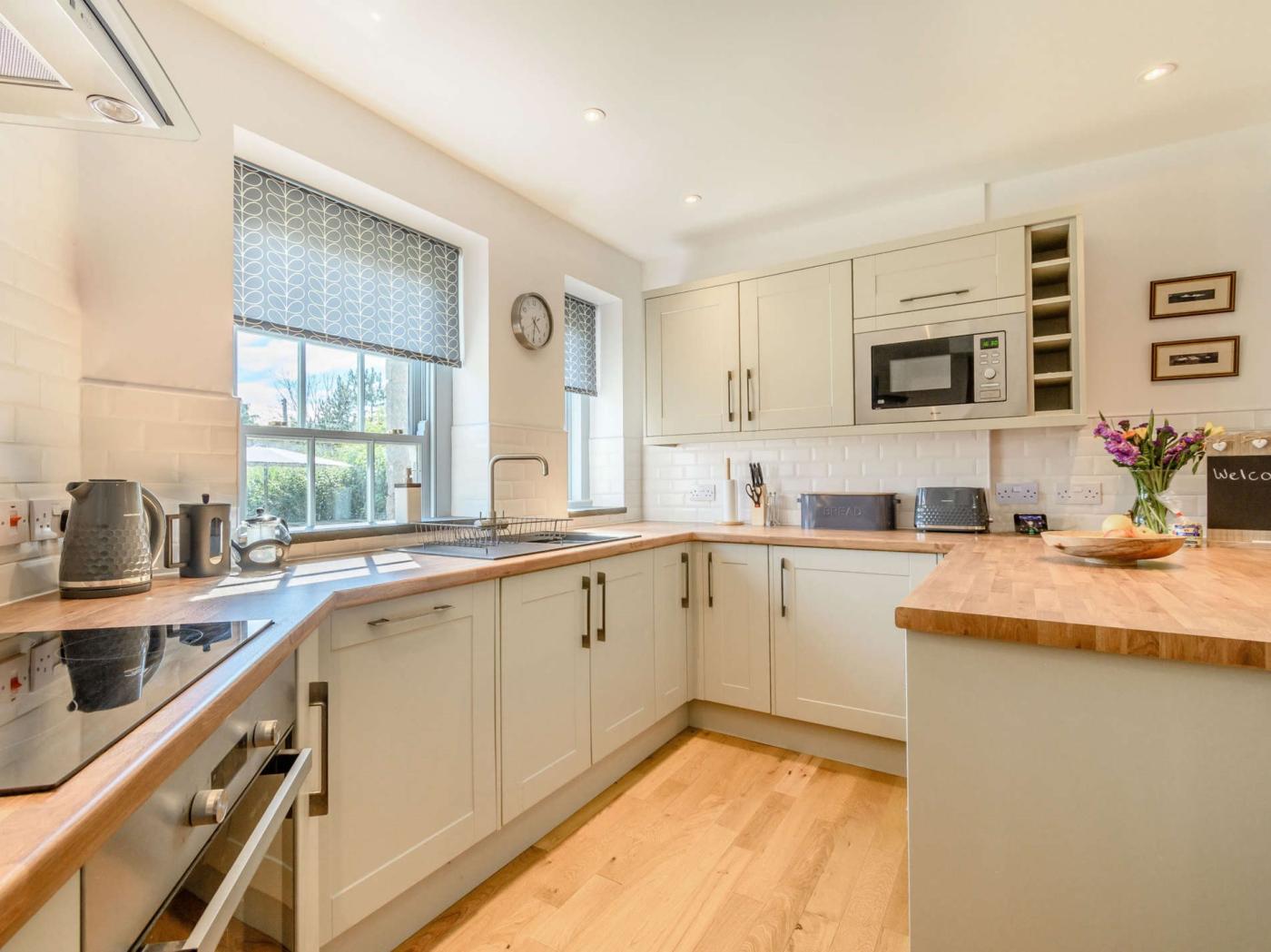 Property image 3 for HC88335