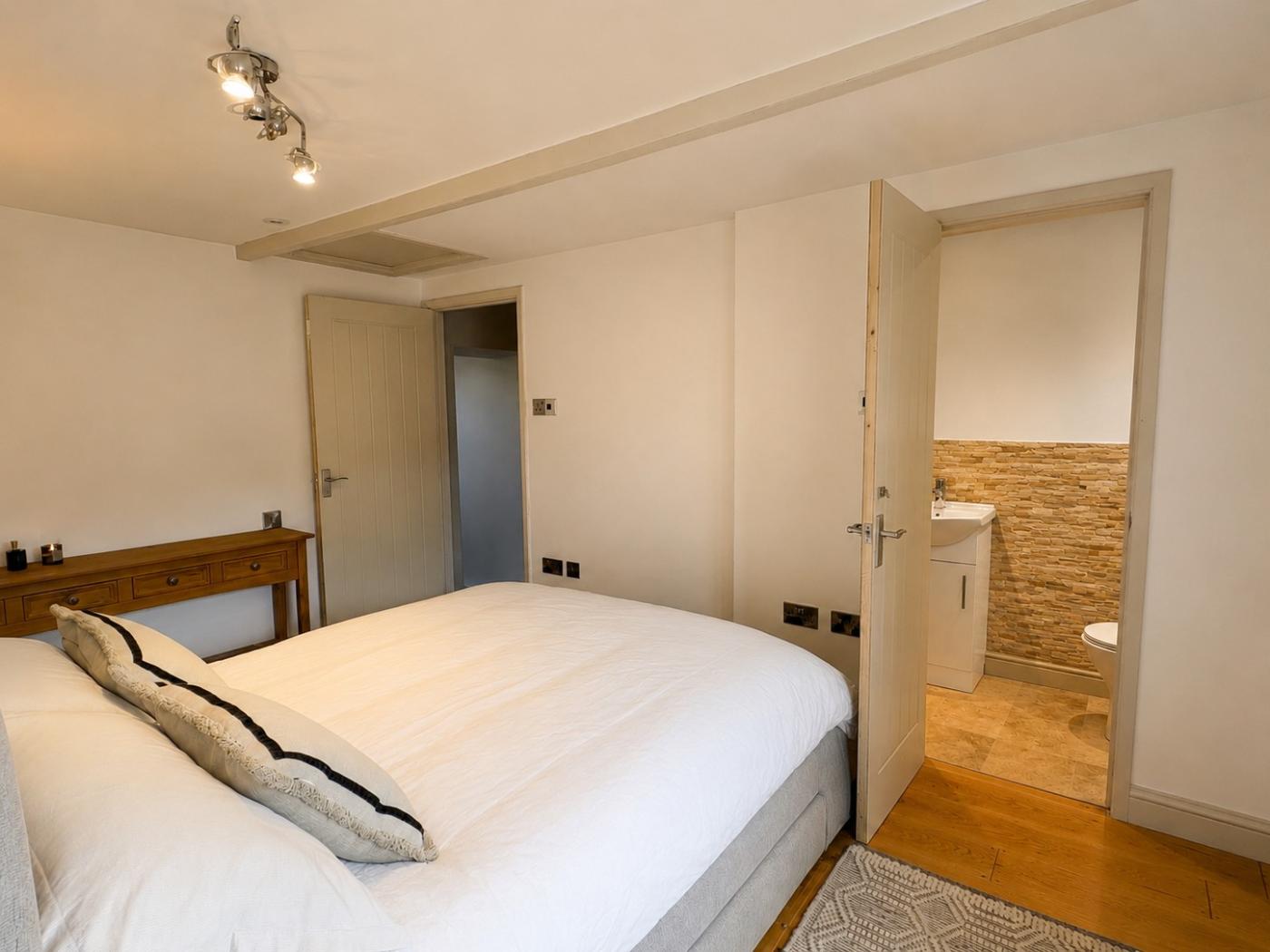 Property image 14 for HC295922