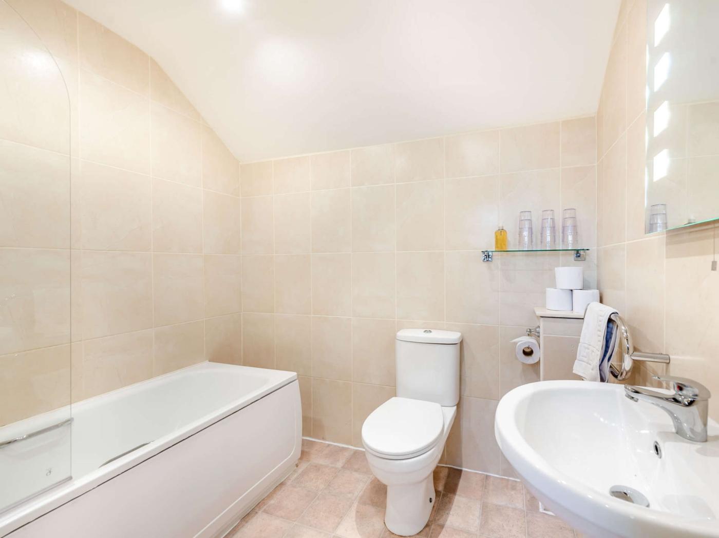 Property image 20 for HC79830