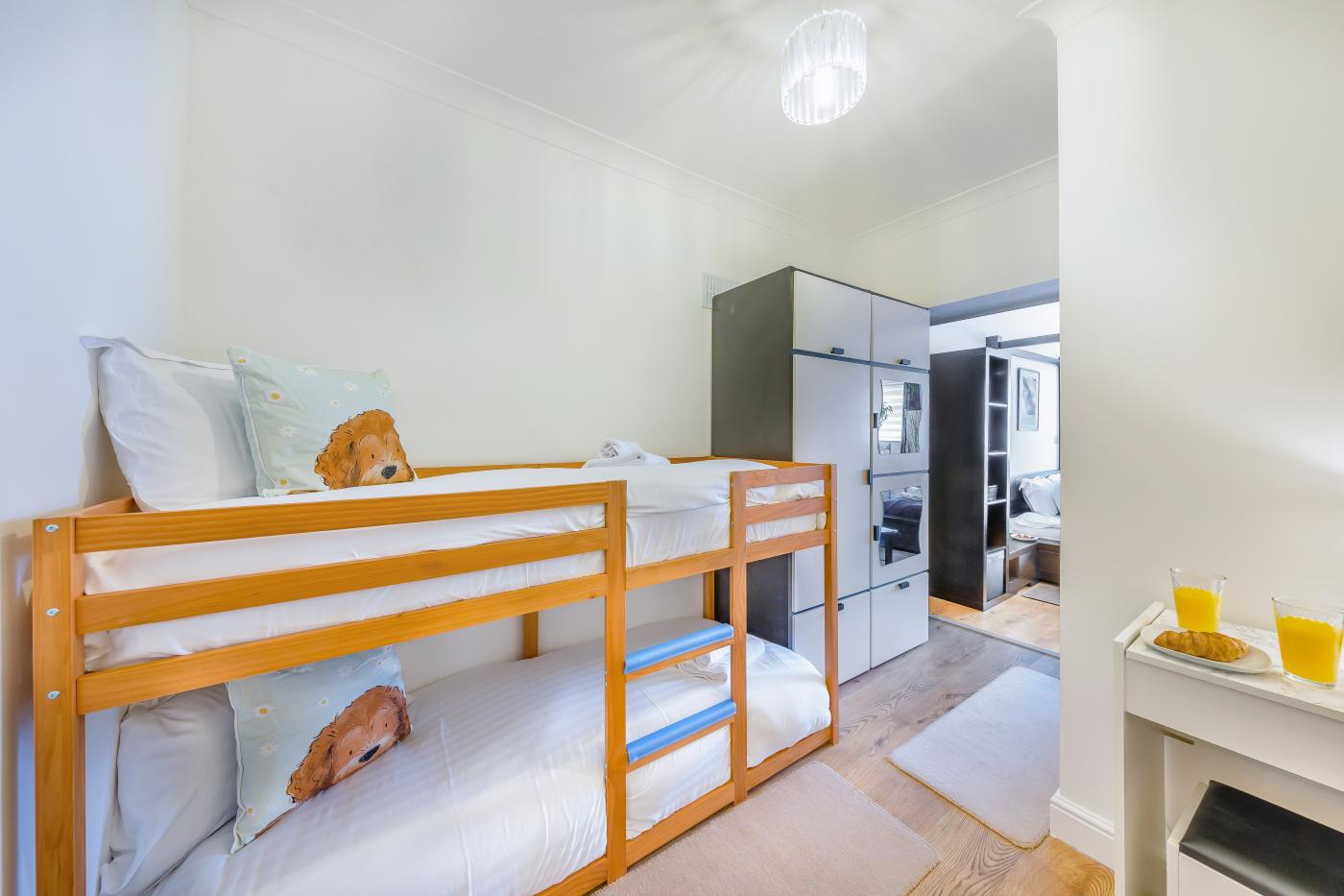 Property image 16 for HC289069