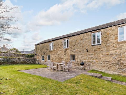 Holiday cottage, Eyam (FCH44705)