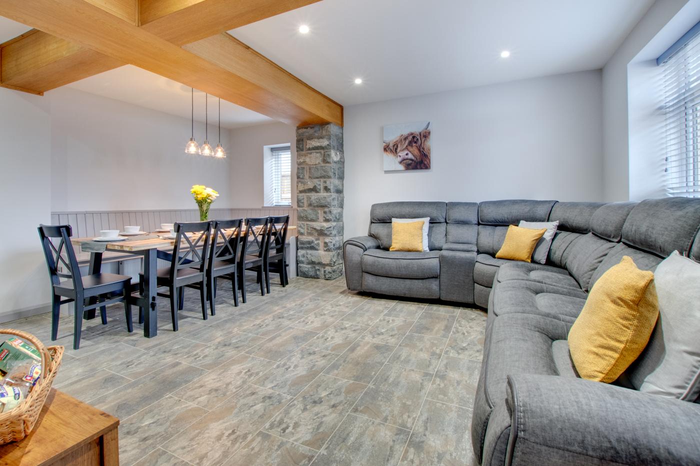 5 Bedroom Cottage in Bala