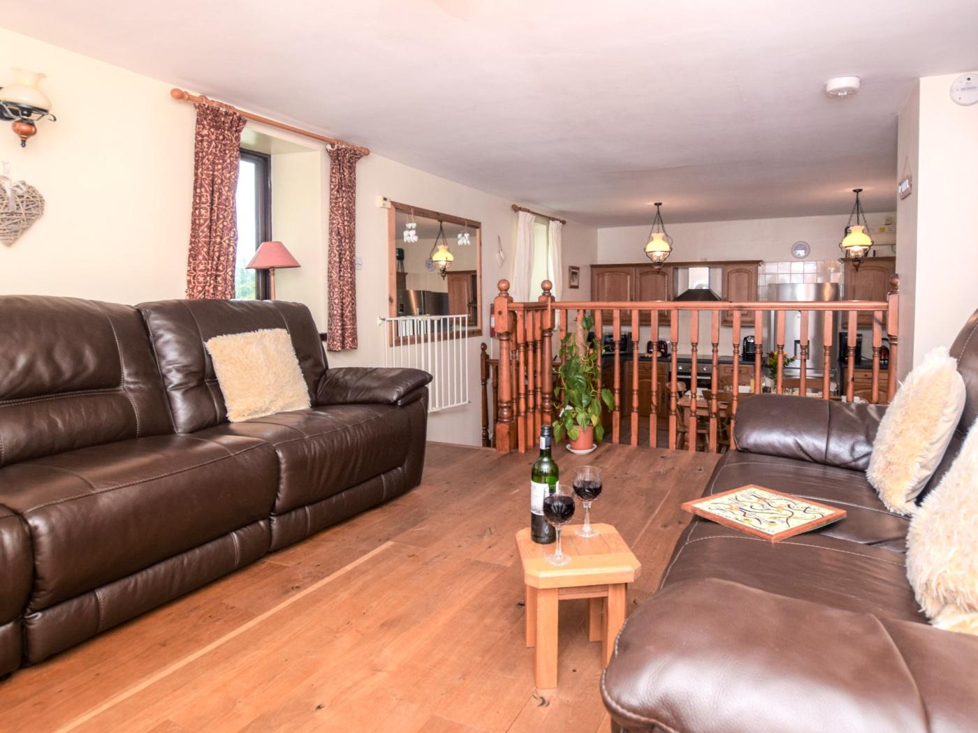 Property image 3 for HC54302