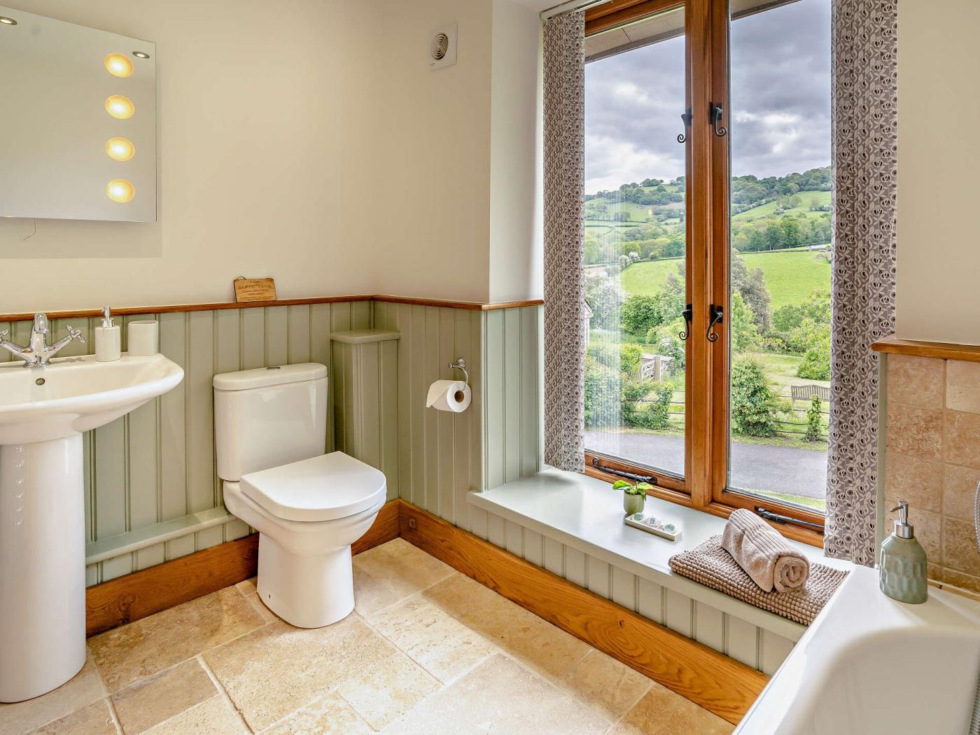 Property image 17 for HC54082
