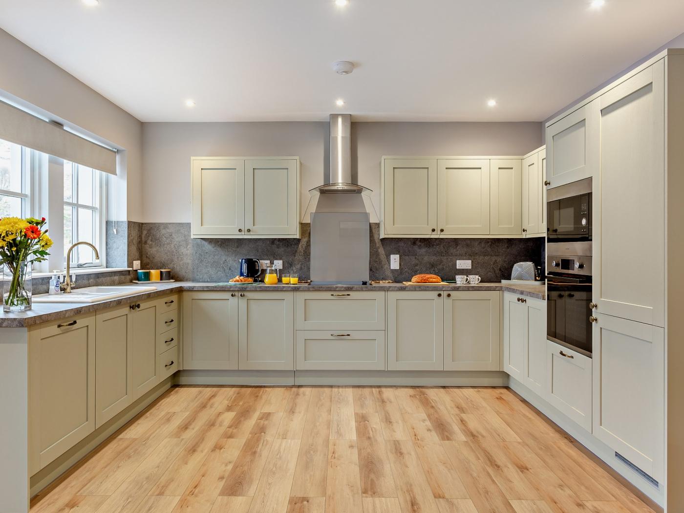 Property image 7 for HC76115