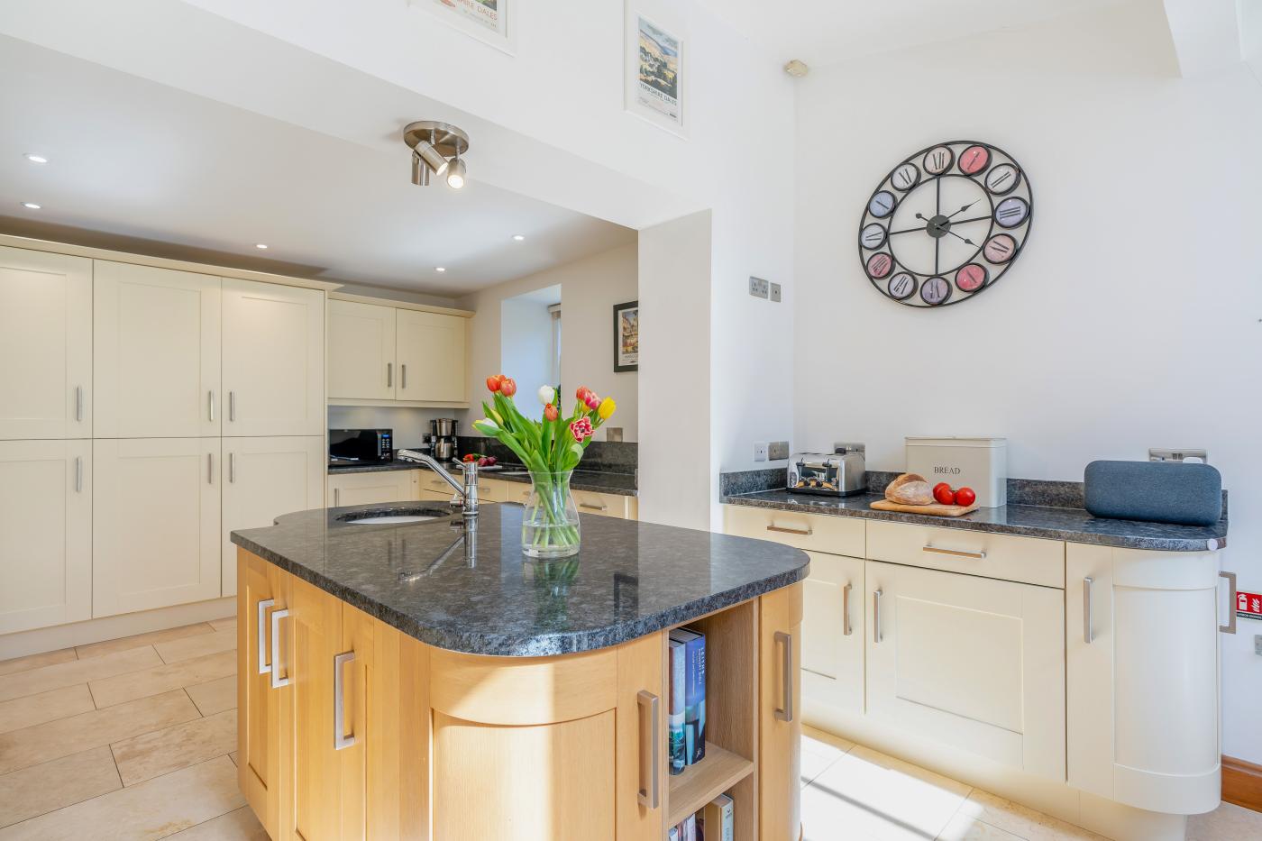 Property image 13 for HC263466