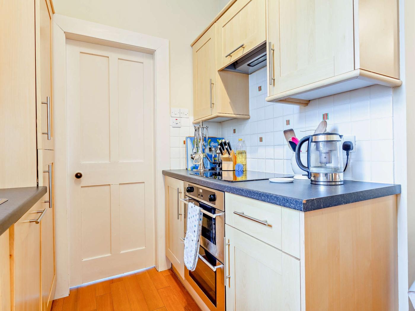 Property image 6 for HC76300
