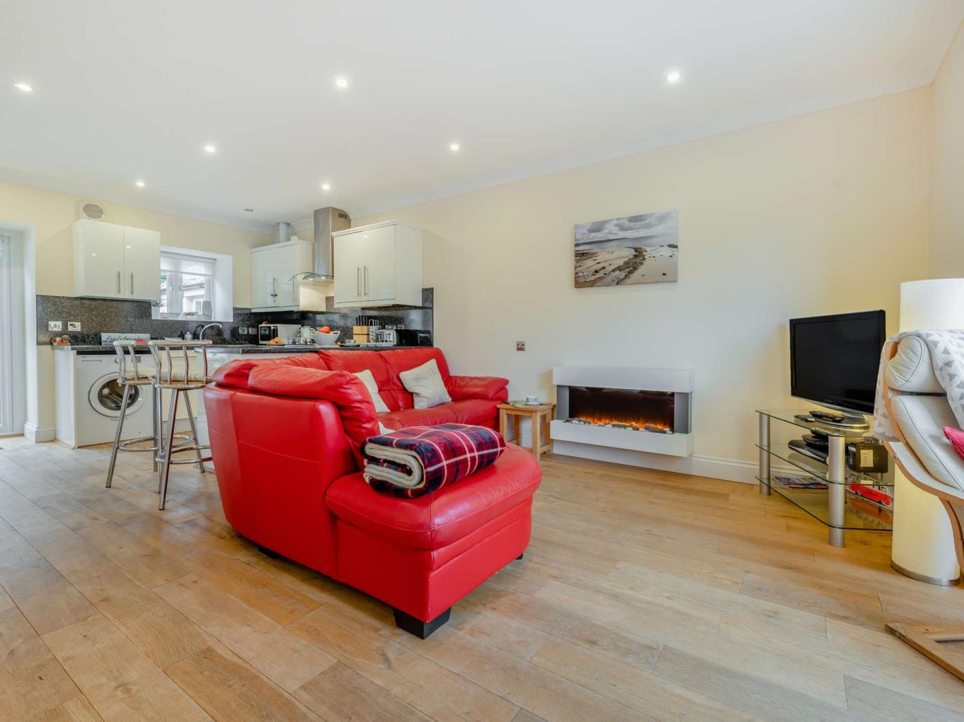 Property image 2 for HC80885