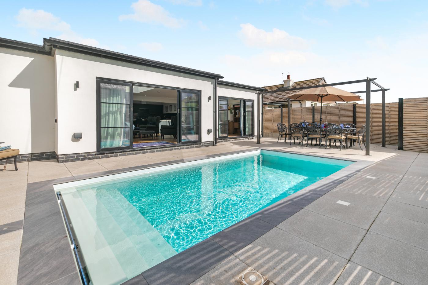 Property image 2 for HC296055