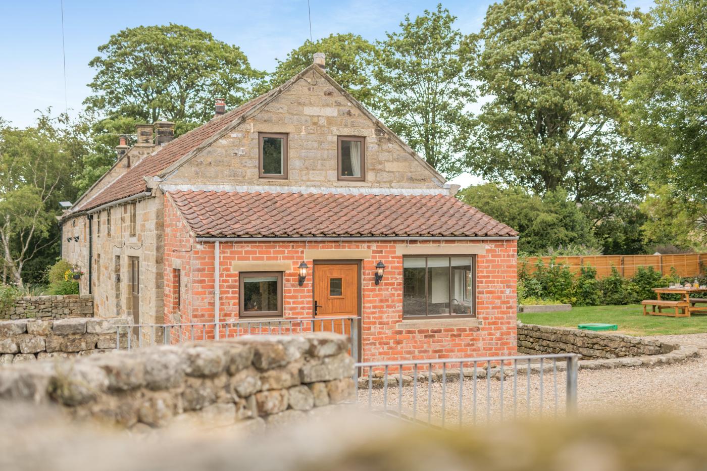 4 Bedroom Cottage in Ainthorpe