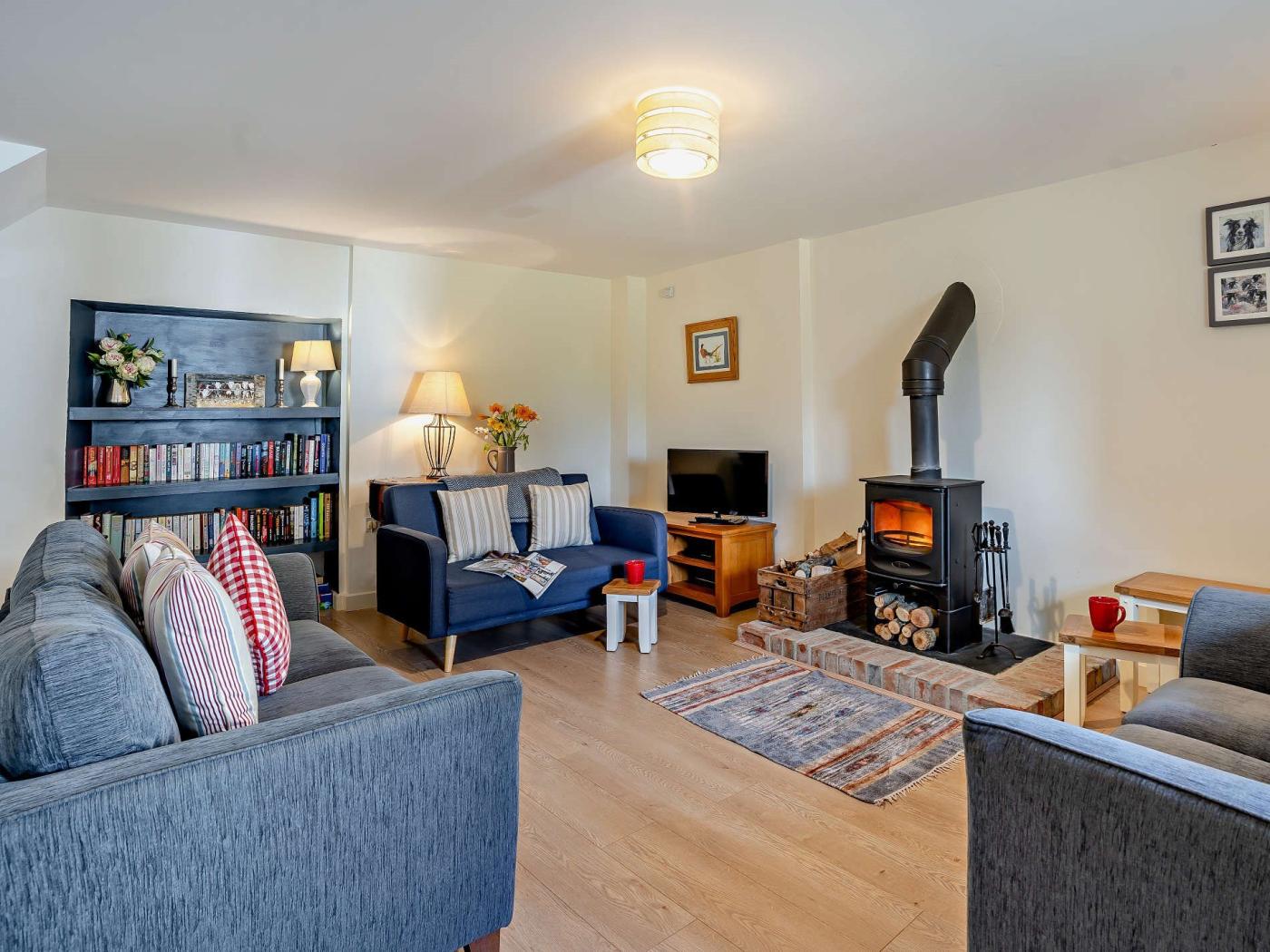 Property image 2 for HC73156