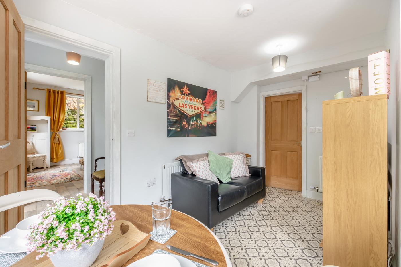 Property image 8 for HC280395