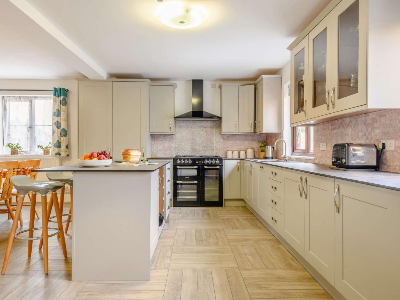Property image 6 for HC79724