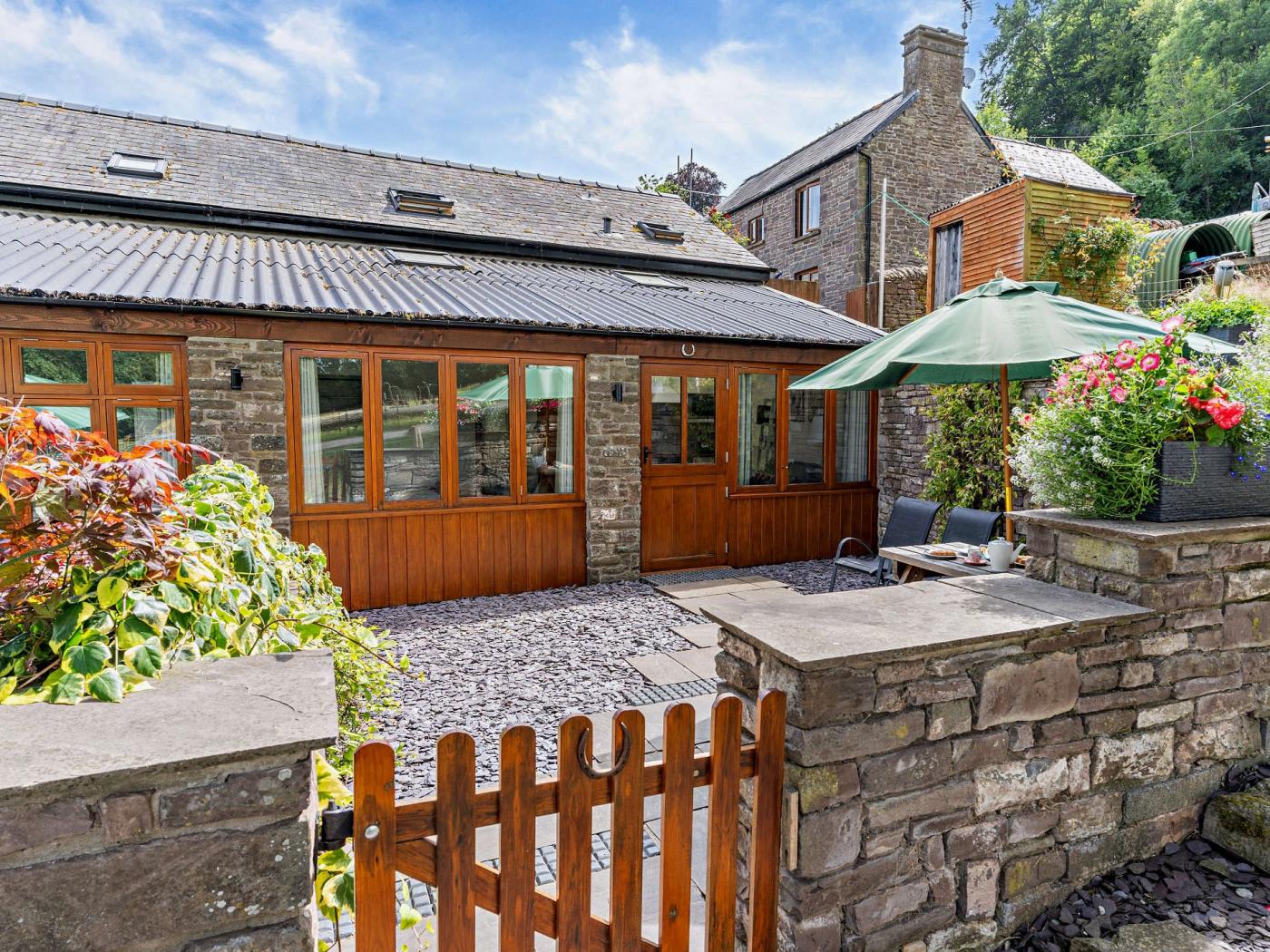 Property image 1 for HC47886