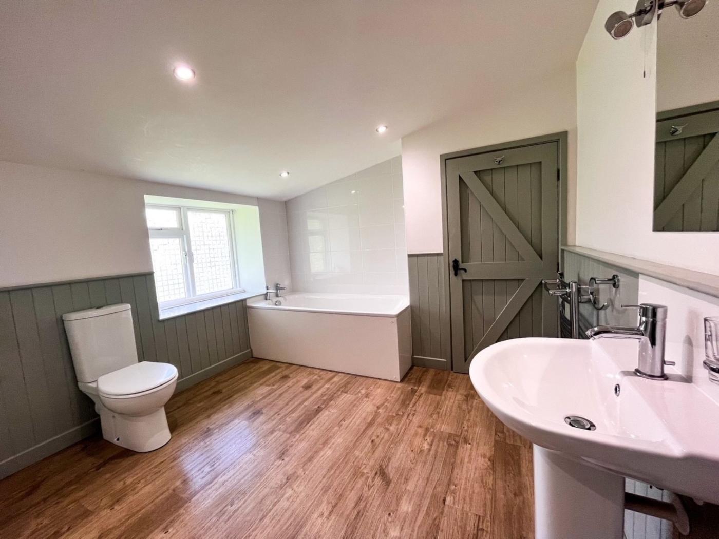 Property image 16 for HC79843
