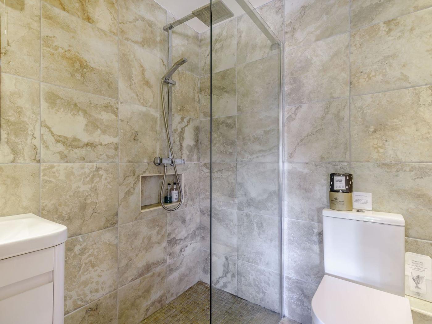 Property image 16 for HC96212