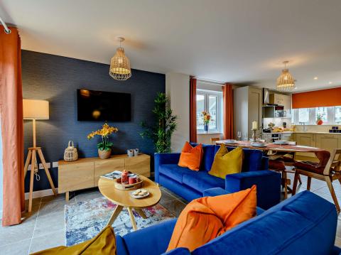Holiday cottage, Lulworth Cove (1 mile W) ()