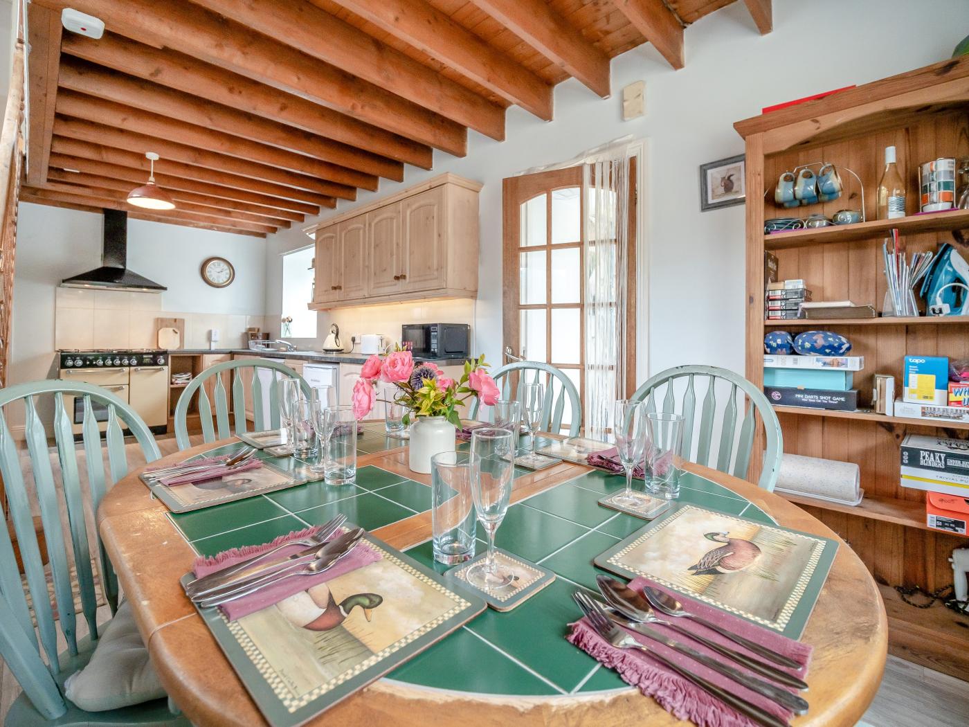 Property image 2 for HC276307