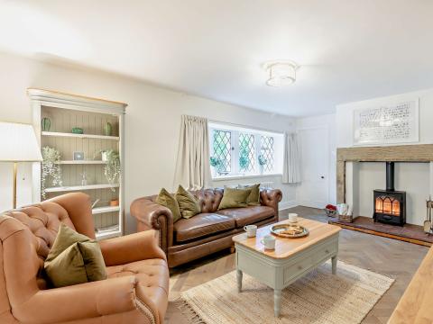 Holiday cottage, Alnwick (FCH93093)