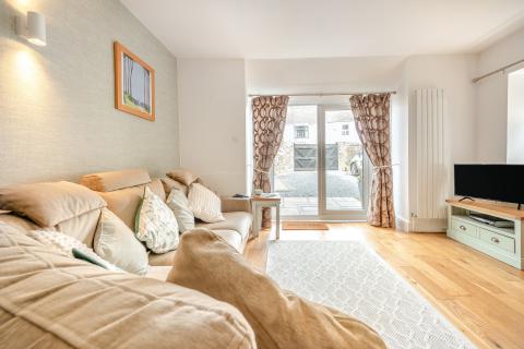 Holiday cottage, Tenby ()