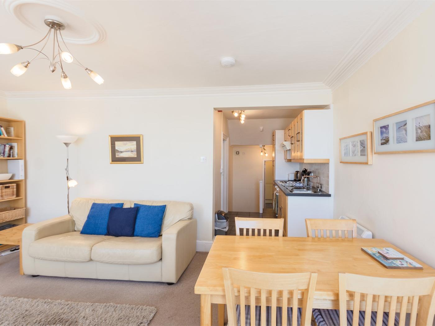 Property image 8 for HC86193
