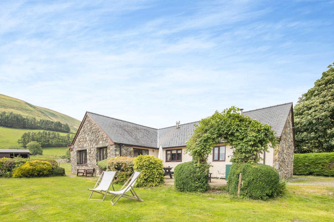 4 Bedroom House in Tywyn
