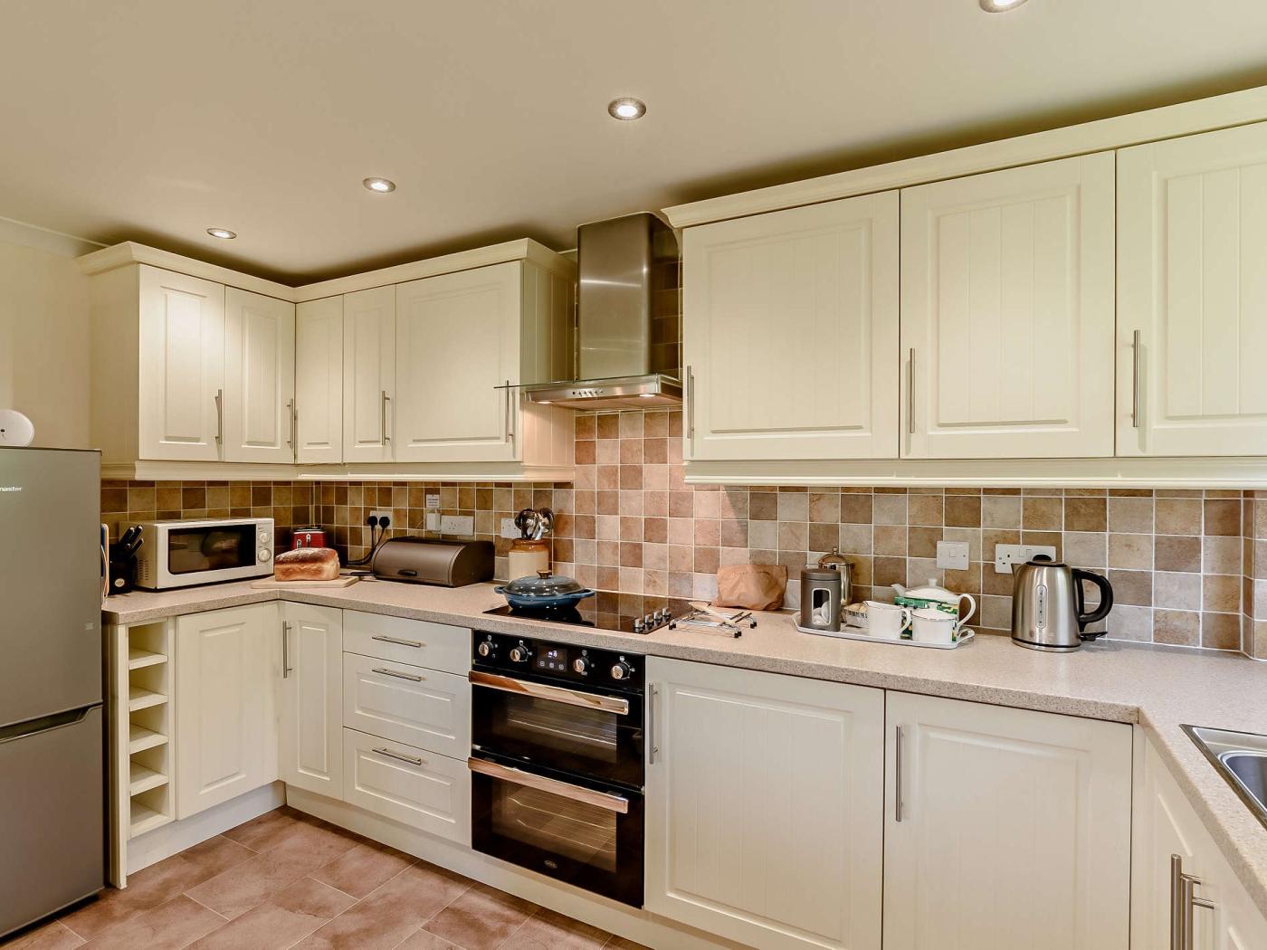 Property image 3 for HC84184