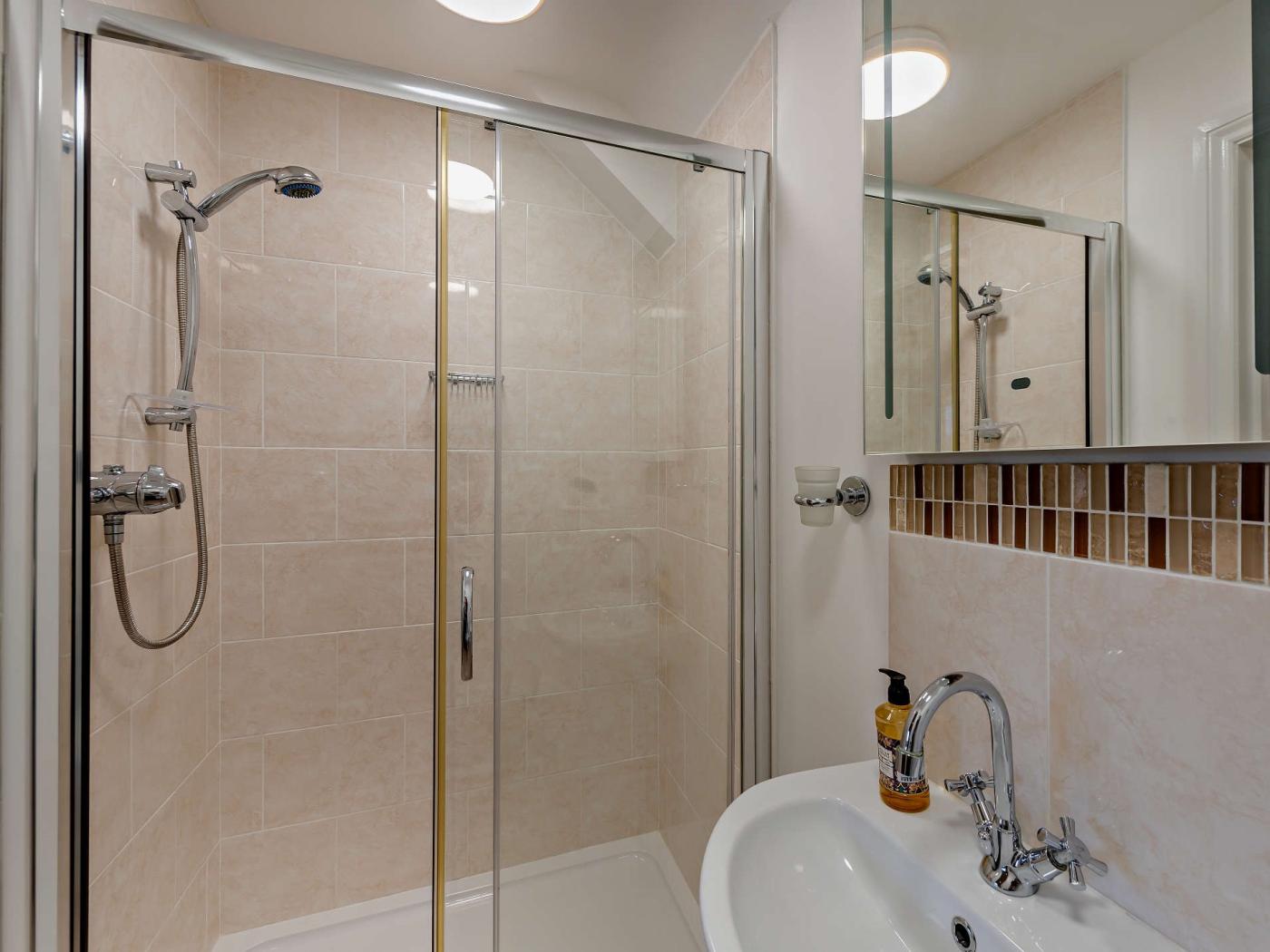 Property image 15 for HC1802