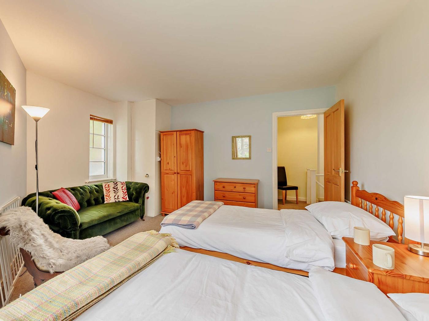 Property image 15 for HC93080