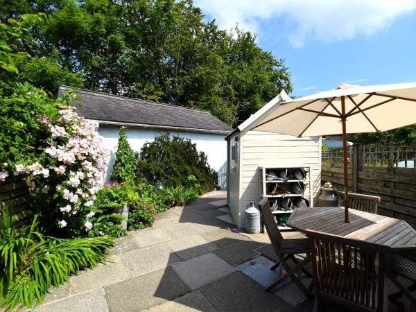 Holiday cottage, Bridgefoot (FCH84275)