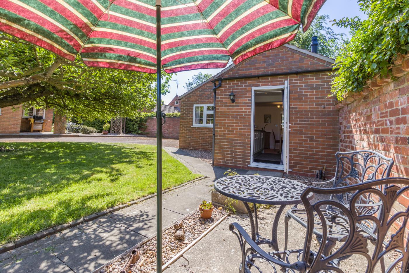 1 Bedroom House in Halam