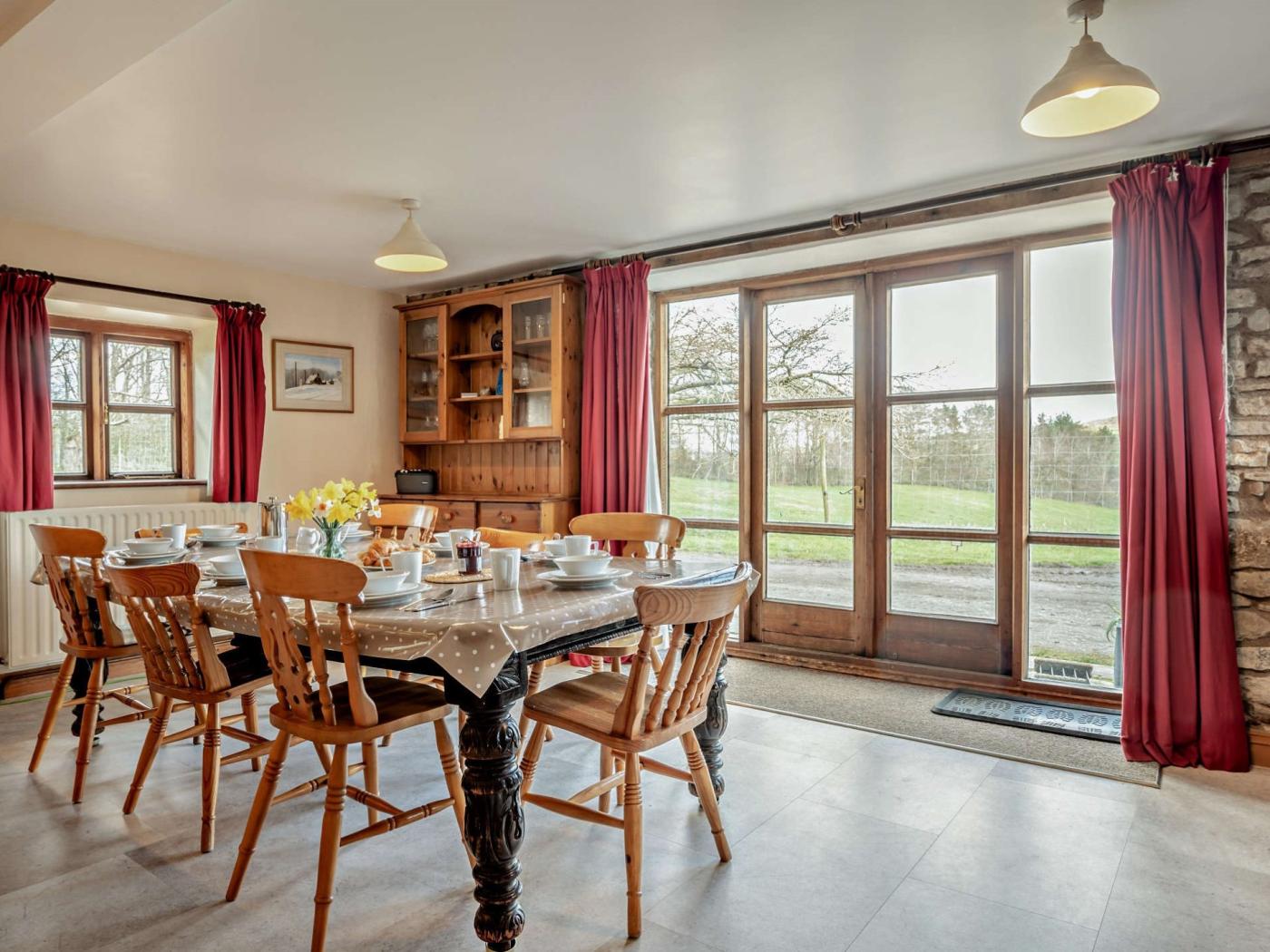 Property image 3 for HC90375