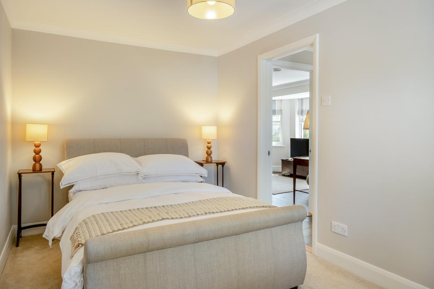 Property image 11 for HC293308