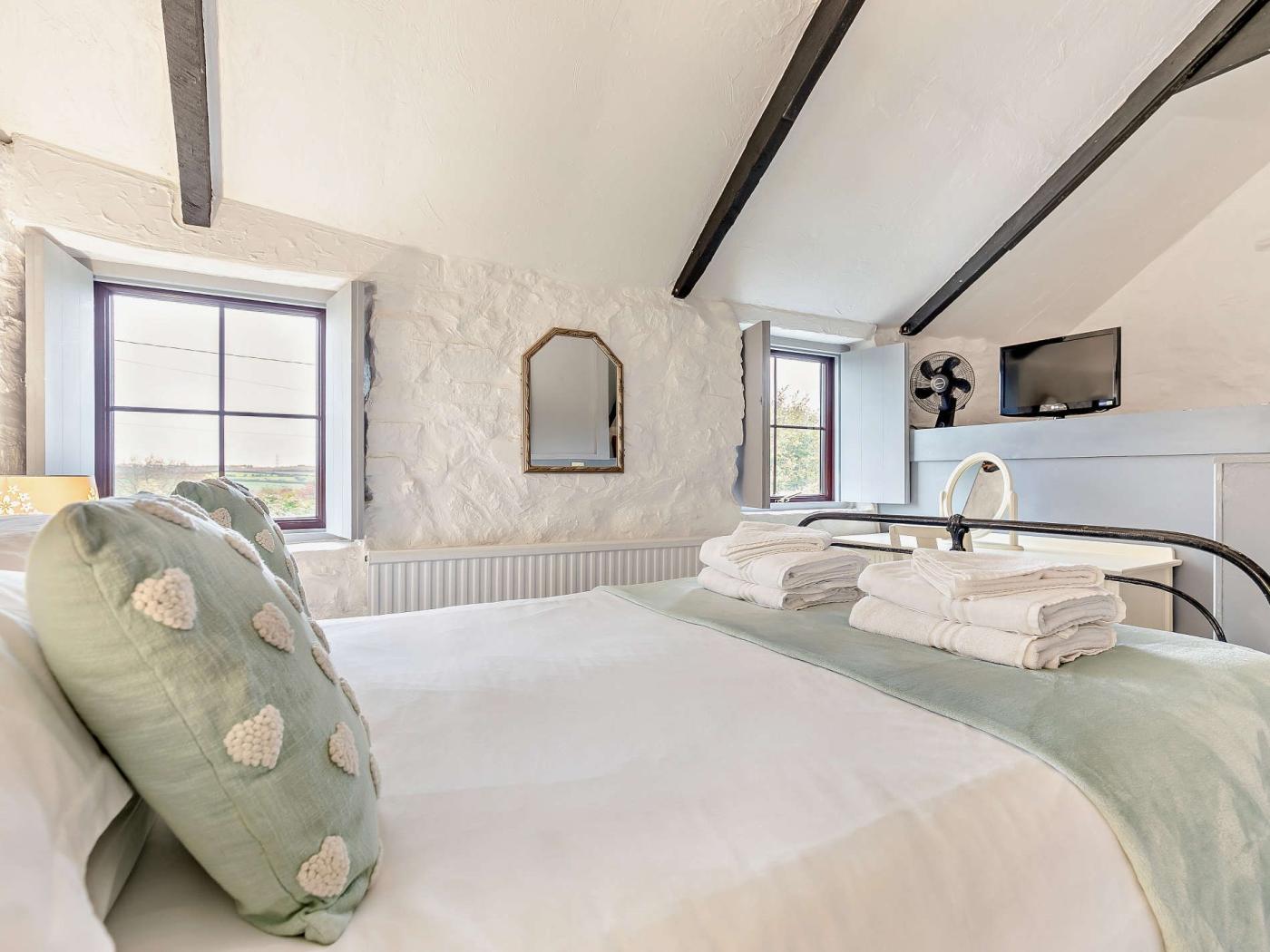 Property image 12 for HC7275