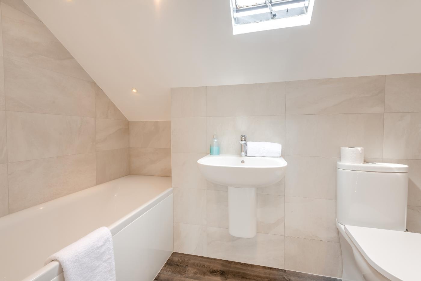 Property image 28 for HC285489