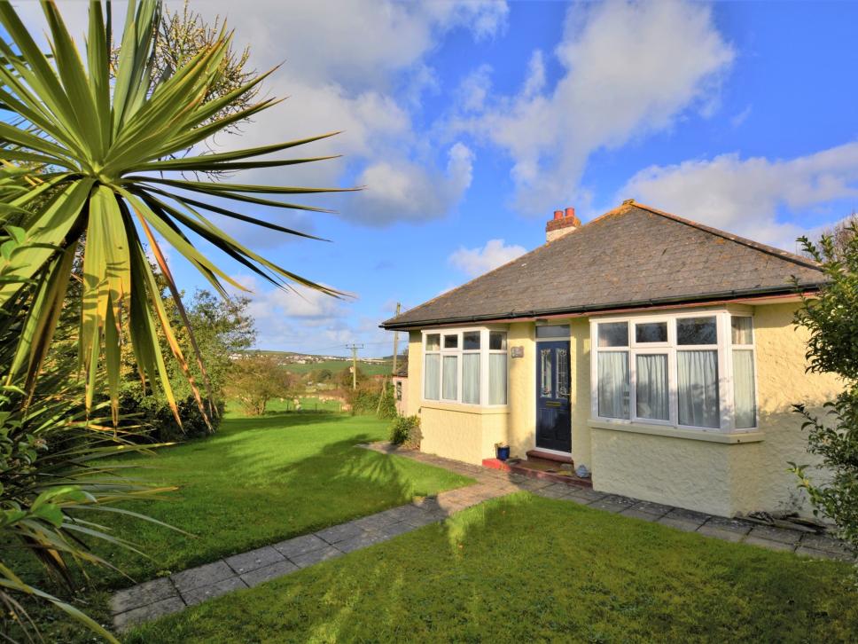 Holiday cottage, Cornwall - sleeps 4