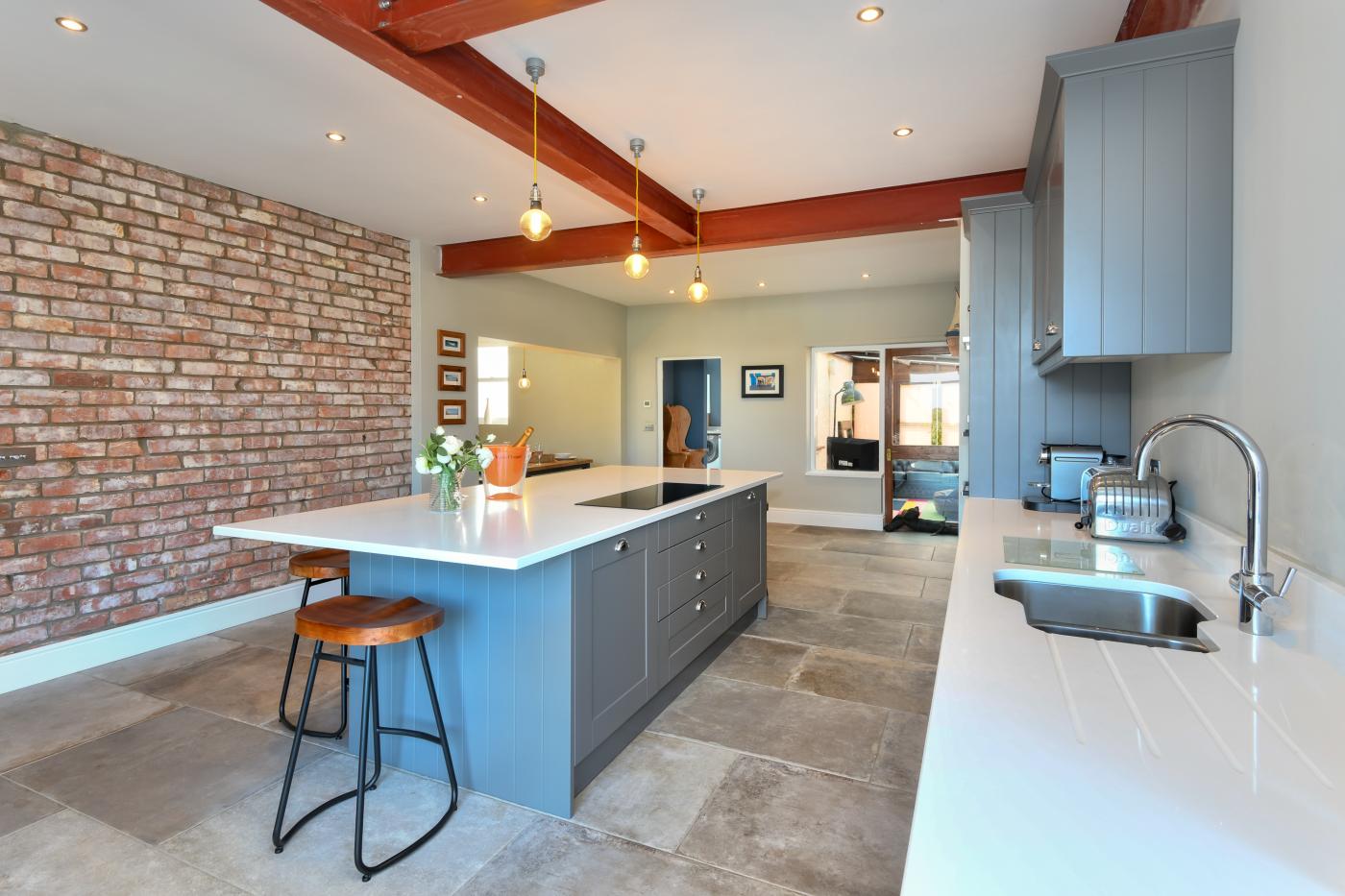 Property image 2 for HC268516